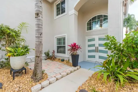 1080 NW 192nd Avenue Pembroke Pines FL 33029