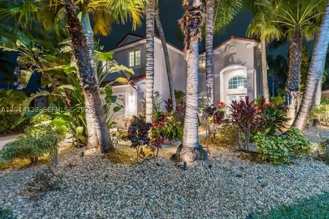 1080 NW 192nd Avenue Pembroke Pines FL 33029