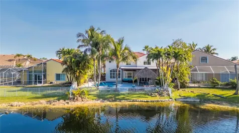 1080 NW 192nd Avenue Pembroke Pines FL 33029