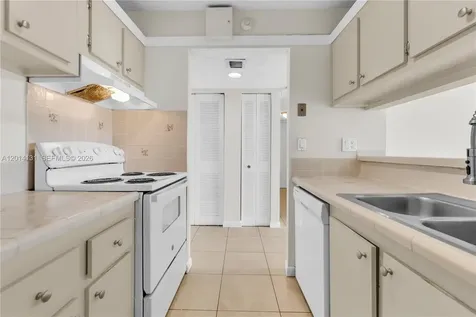 8002 SW 149th Avenue Miami FL 33193