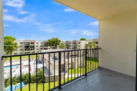 8002 SW 149th Avenue Miami FL 33193