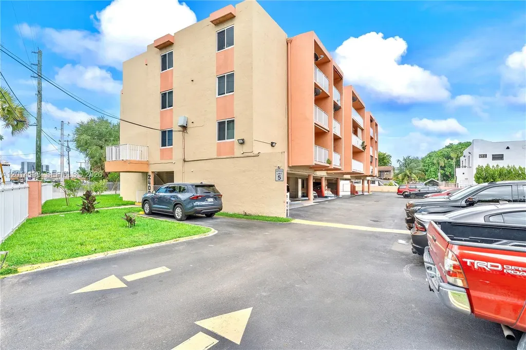 2400 NW 16th Street Road Miami FL 33125