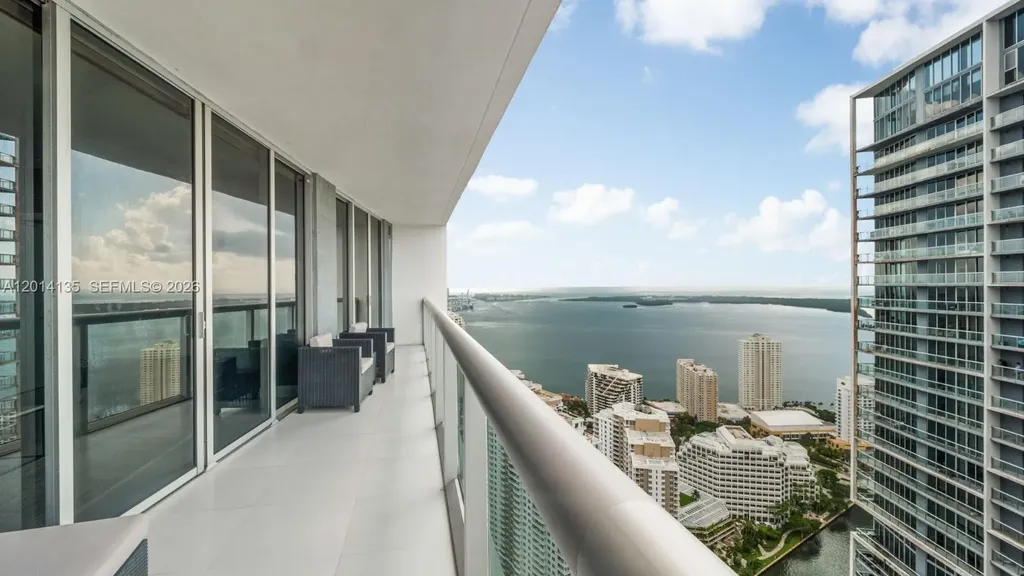 475 Brickell Avenue Miami FL 33131