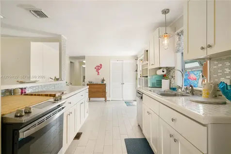 205 Humpty Dumpty Drive Key Largo FL 33037