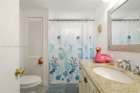 205 Humpty Dumpty Drive Key Largo FL 33037
