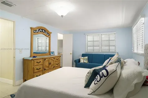 205 Humpty Dumpty Drive Key Largo FL 33037