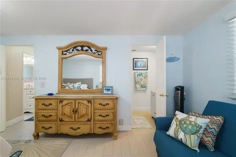 205 Humpty Dumpty Drive Key Largo FL 33037