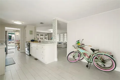 205 Humpty Dumpty Drive Key Largo FL 33037