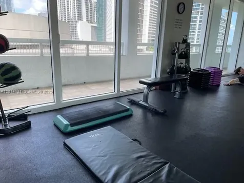 31 SE 5th Street Miami FL 33131