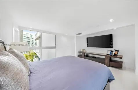 2950 NE 188th Street Aventura FL 33180