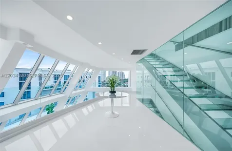 2950 NE 188th Street Aventura FL 33180