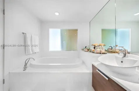2950 NE 188th Street Aventura FL 33180