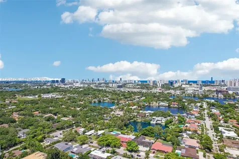 19805 NE 22nd Avenue Miami FL 33180