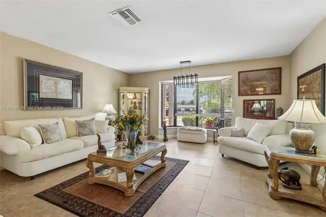 19805 NE 22nd Avenue Miami FL 33180