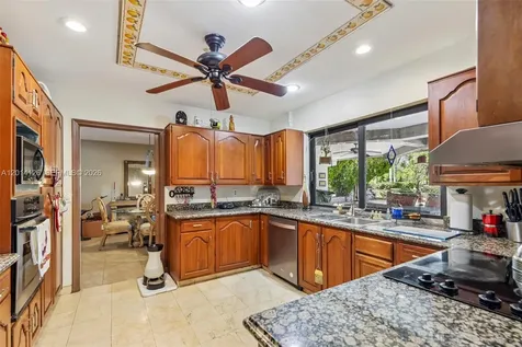 19805 NE 22nd Avenue Miami FL 33180