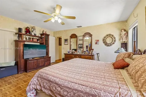 19805 NE 22nd Avenue Miami FL 33180