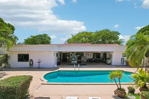 19805 NE 22nd Avenue Miami FL 33180