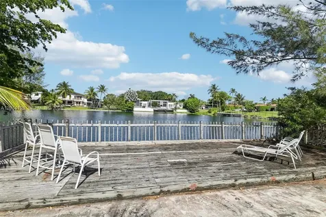 19805 NE 22nd Avenue Miami FL 33180