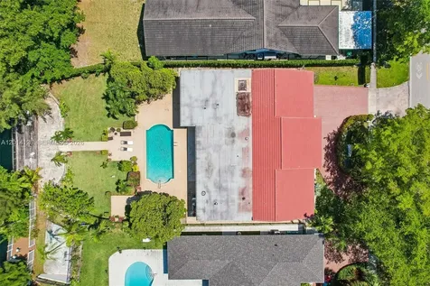 19805 NE 22nd Avenue Miami FL 33180