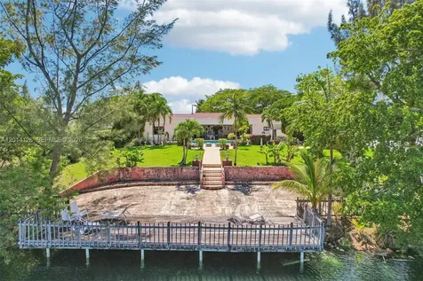 19805 NE 22nd Avenue Miami FL 33180