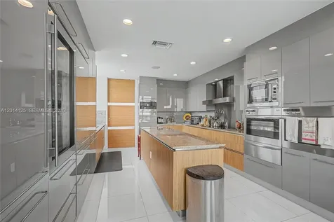 2627 S Bayshore Drive Miami FL 33133