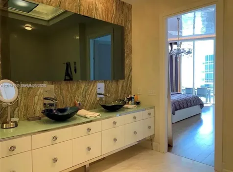 15901 Collins Avenue Sunny Isles Beach FL 33160