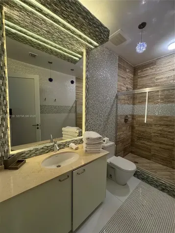 15901 Collins Avenue Sunny Isles Beach FL 33160