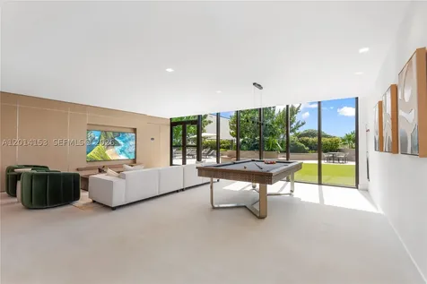 3034 Oak Avenue Miami FL 33133