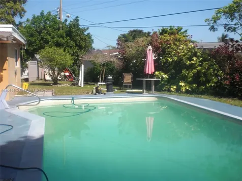 6270 NW 18th Street Sunrise FL 33313