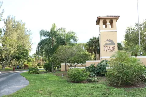 9491 S Palm Circle S Pembroke Pines FL 33025