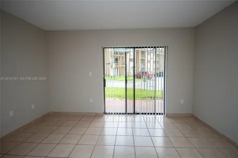 9491 S Palm Circle S Pembroke Pines FL 33025