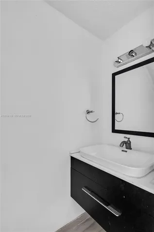 5375 W 23rd Court Hialeah FL 33016