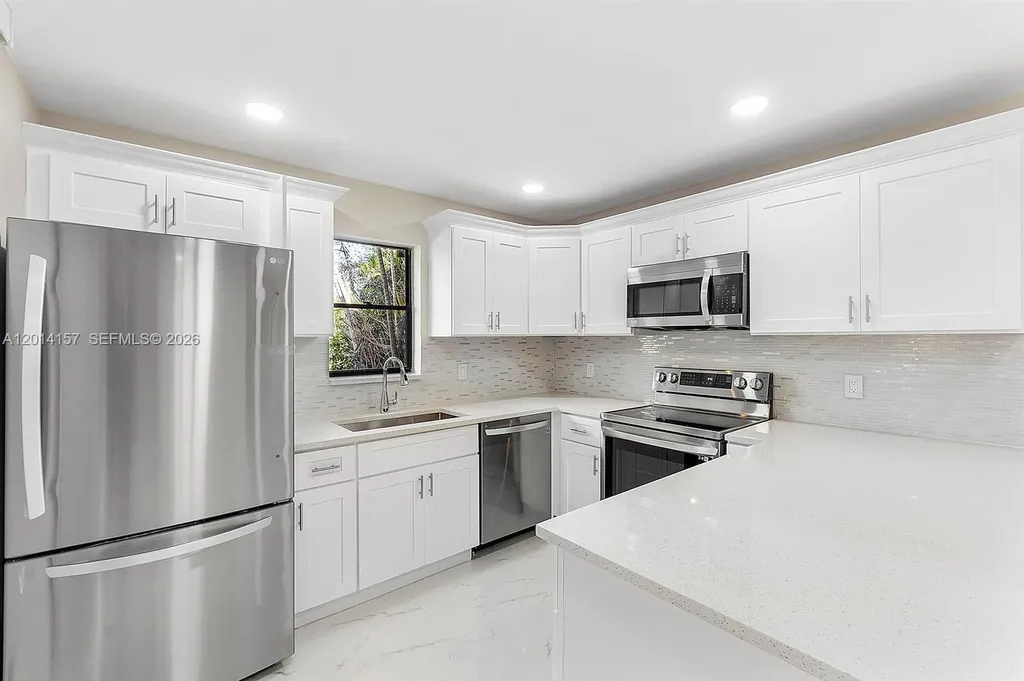 7744 W Courtyard Run W Boca Raton FL 33433