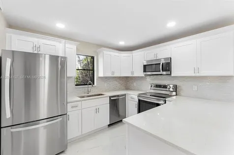 7744 W Courtyard Run W Boca Raton FL 33433