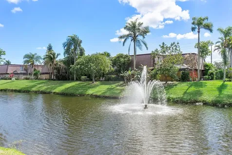 7744 W Courtyard Run W Boca Raton FL 33433