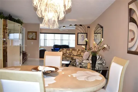 9541 Sunrise Lakes Boulevard Sunrise FL 33322
