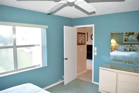 9541 Sunrise Lakes Boulevard Sunrise FL 33322