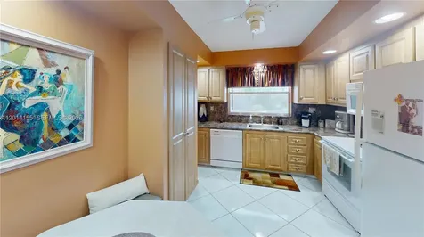 9541 Sunrise Lakes Boulevard Sunrise FL 33322