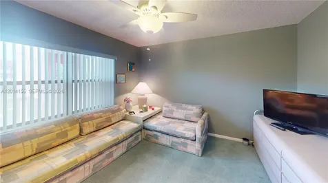 9541 Sunrise Lakes Boulevard Sunrise FL 33322