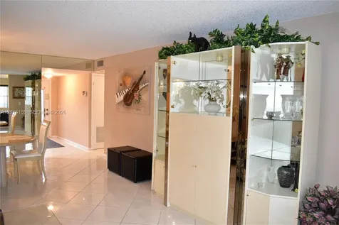 9541 Sunrise Lakes Boulevard Sunrise FL 33322