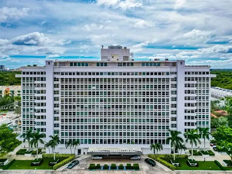 700 Biltmore Way Coral Gables FL 33134