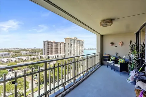 11113 Biscayne Boulevard Miami FL 33181