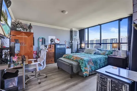 11113 Biscayne Boulevard Miami FL 33181