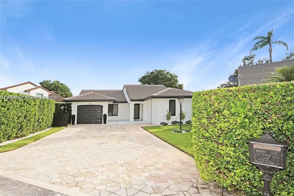 7168 SW 103 Court Circle Unincorporated Dade FL 33173