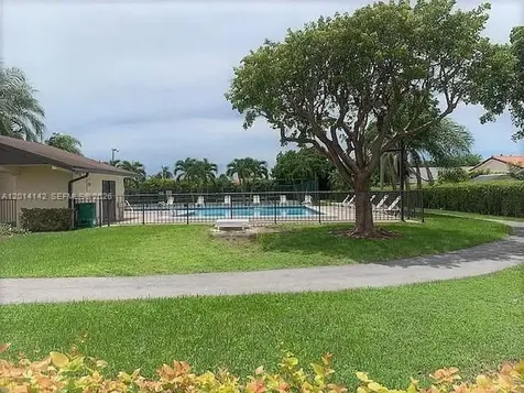 7168 SW 103 Court Circle Unincorporated Dade FL 33173