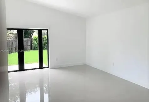 7168 SW 103 Court Circle Unincorporated Dade FL 33173
