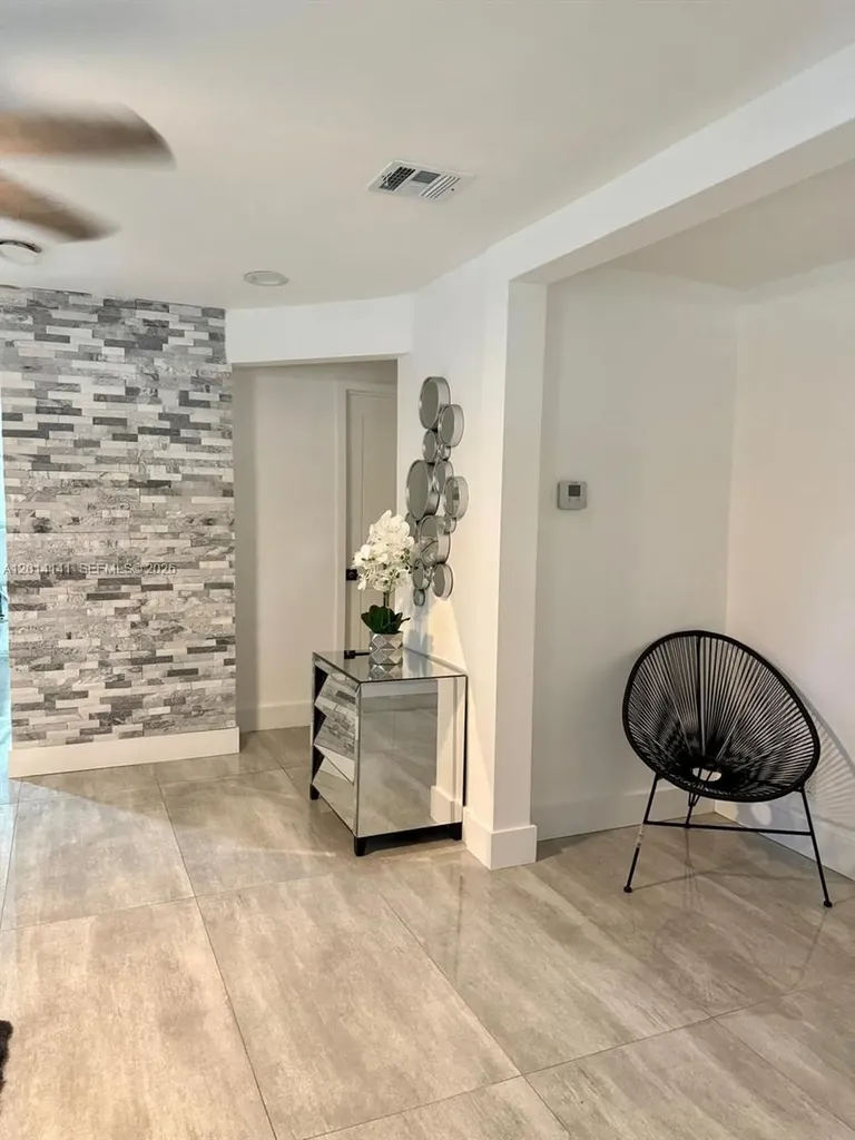 5737 Freedom Street Hollywood FL 33021