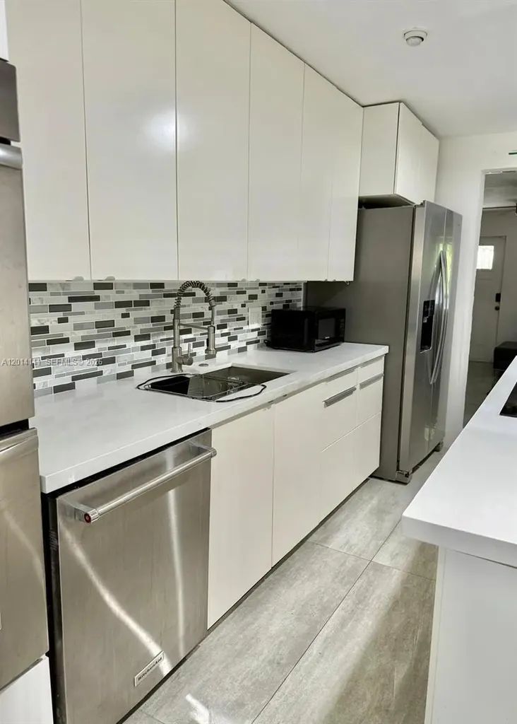 5737 Freedom Street Hollywood FL 33021