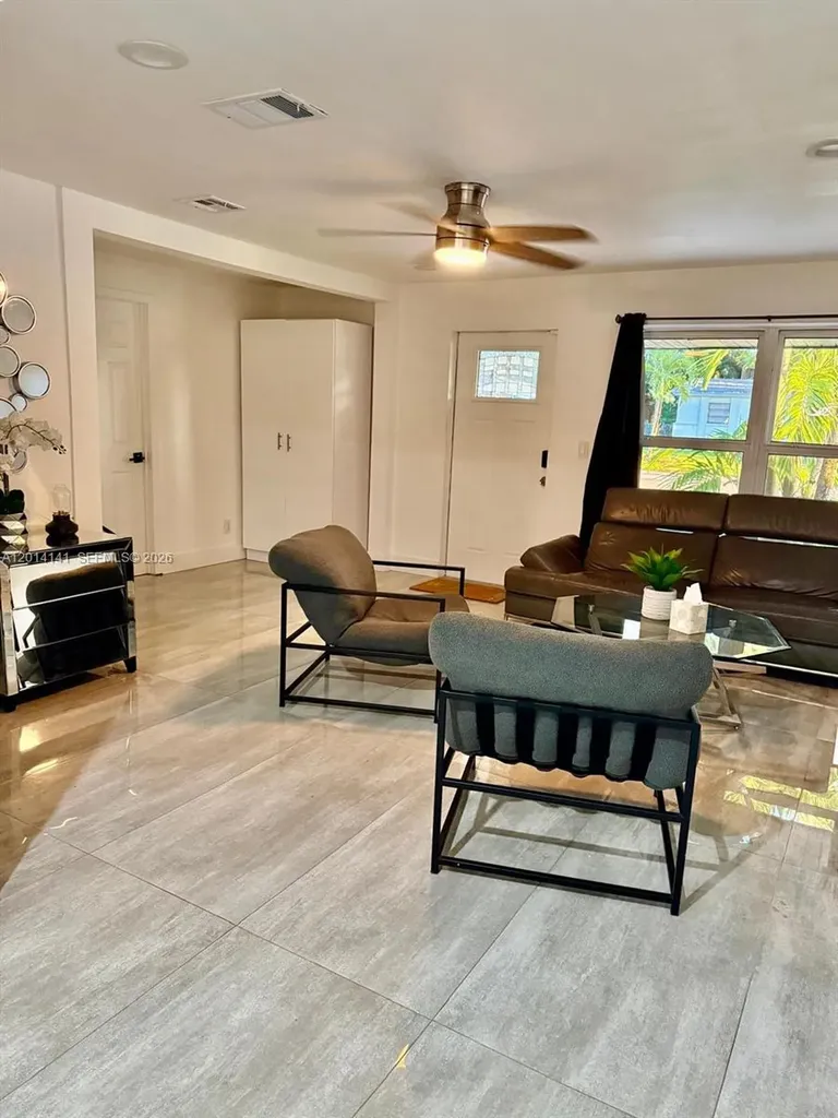 5737 Freedom Street Hollywood FL 33021
