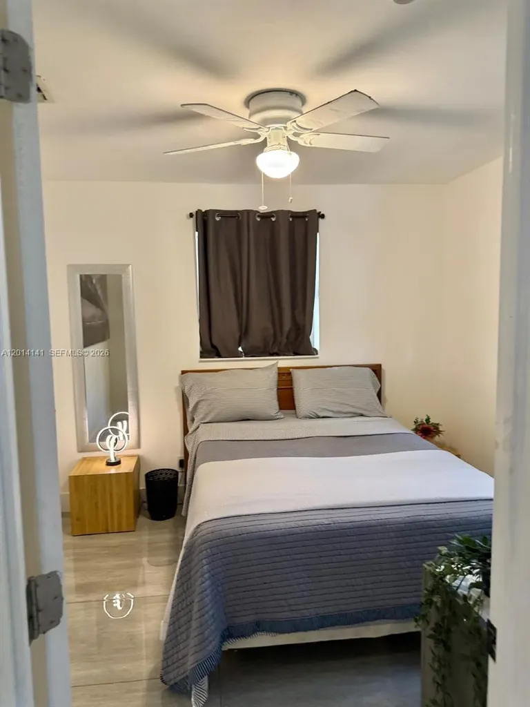 5737 Freedom Street Hollywood FL 33021